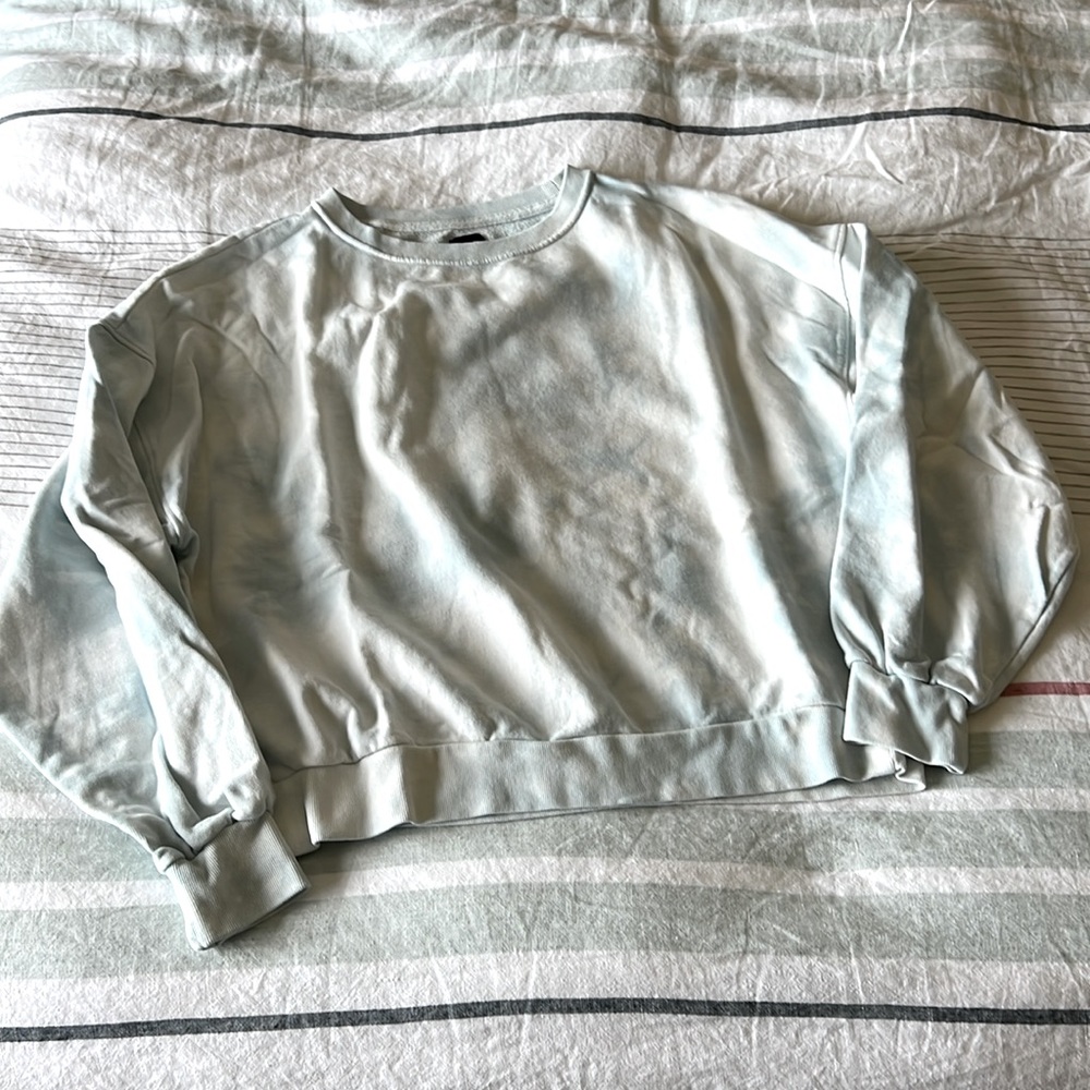 Gap Sweatshirt